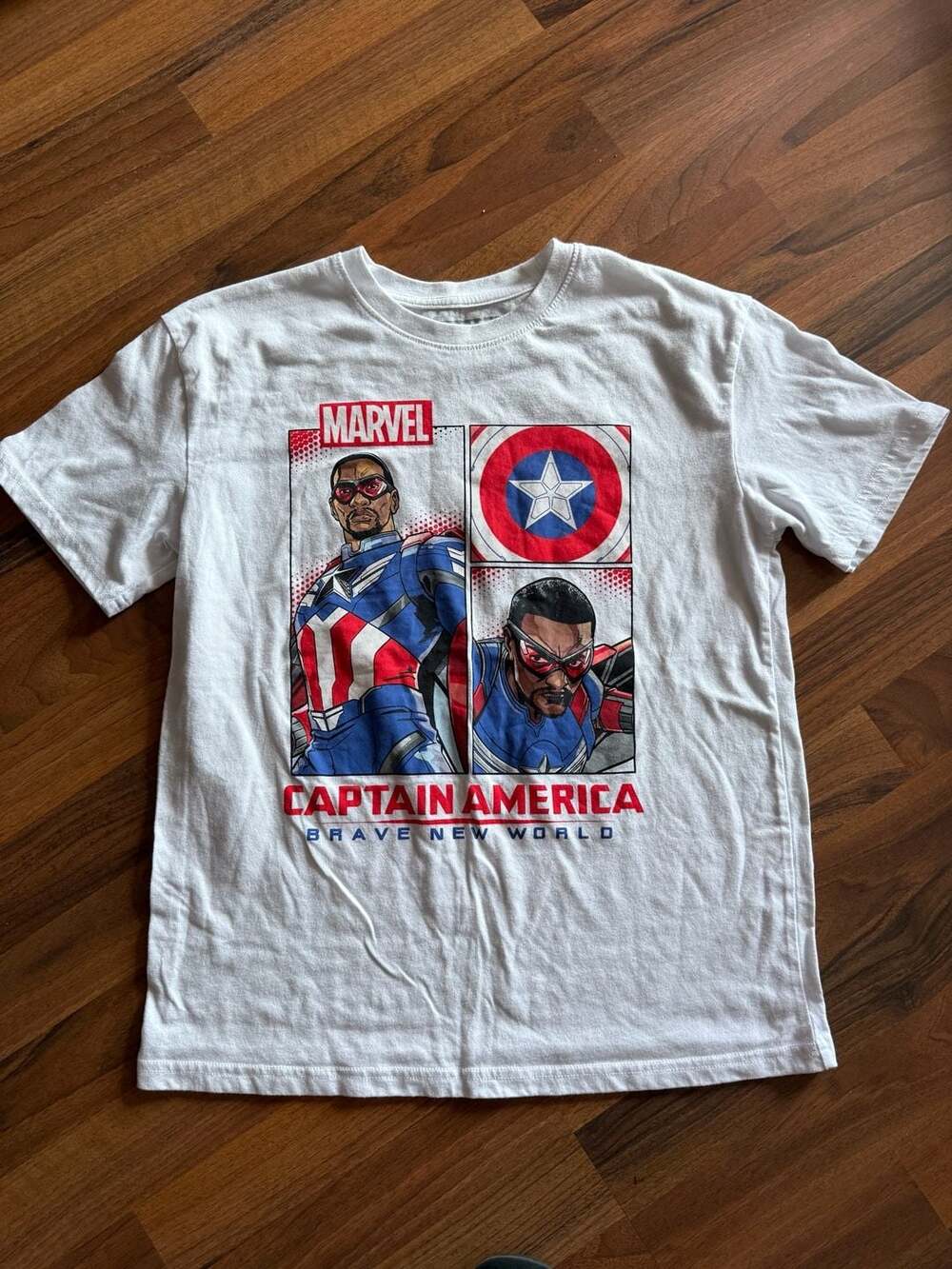Marvel Captain America Brave New World Short Sleeve Graphic T-Shirt White XL